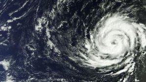 Uraganul Ophelia SE APROPIE! Avertismente de vânt puternic în Anglia, Irlanda și Scoția pentru luni și marți