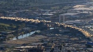 Imagini spectaculoase! Un renumit pod din New York a fost demolat cu ajutorul a 900 de dispozitive explozive (VIDEO)