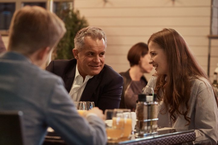 Bursieri de nota ZECE. Preşedintele PDM, Vlad Plahotniuc s-a întâlnit cu trei elevi eminenți care primesc bursa Edelweiss