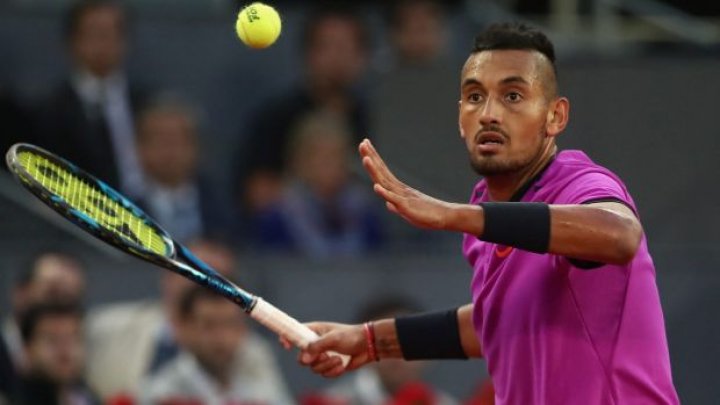 Kyrgios, huiduit la Shanghai. Australianul a părăsit terenul după ce a pierdut partida de tenis, scor 6-7