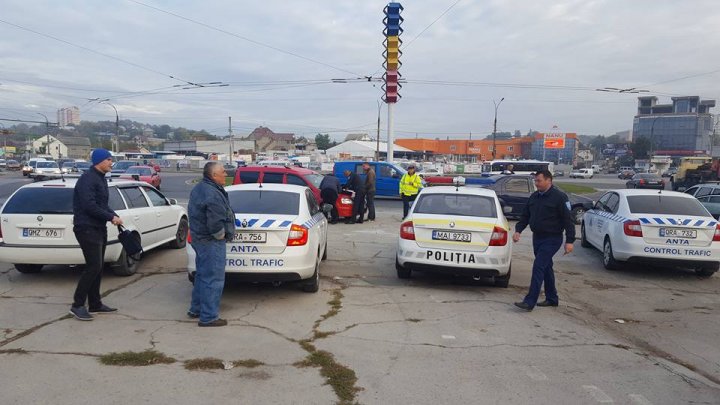 Taximetriștii din Capitală, verificați. Au fost depistate încălcări grave care pun în pericol viața pasagerilor (FOTO)