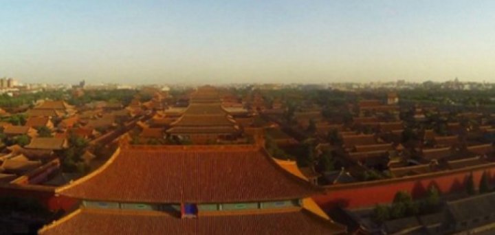 Imagini care niciodată n-ar fi trebui să ajungă pe net. Mai multe locuri interzise au fost fotografiate cu drone