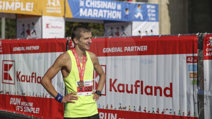 Maraton Internațional Chișinău: Cursa de 42 de kilometri, câştigată de Nicolae Gorbușco (FOTO)