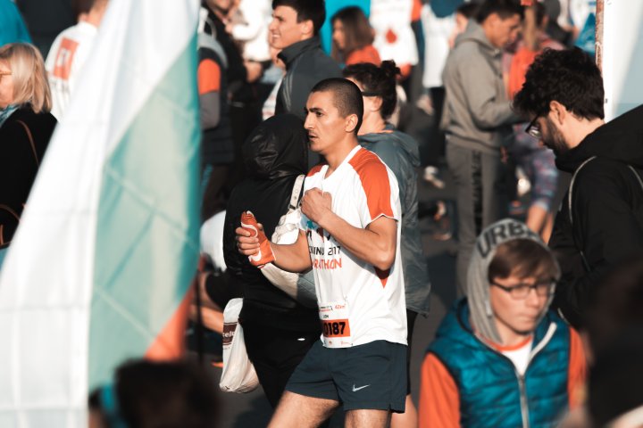 Cel mai important eveniment al anului. Maratonul Internaţional Chişinău atrage mii de participanţi (GALERIE FOTO)