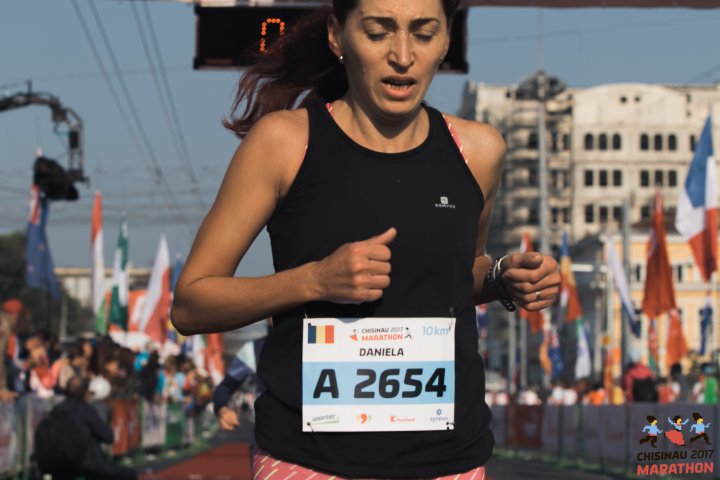 FOTOREPORT: Aproximativ 17 mii de oameni au participat la cea de-a treia ediţie a maratonului din Chişinău