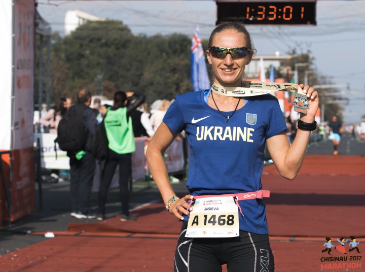 FOTOREPORT: Aproximativ 17 mii de oameni au participat la cea de-a treia ediţie a maratonului din Chişinău