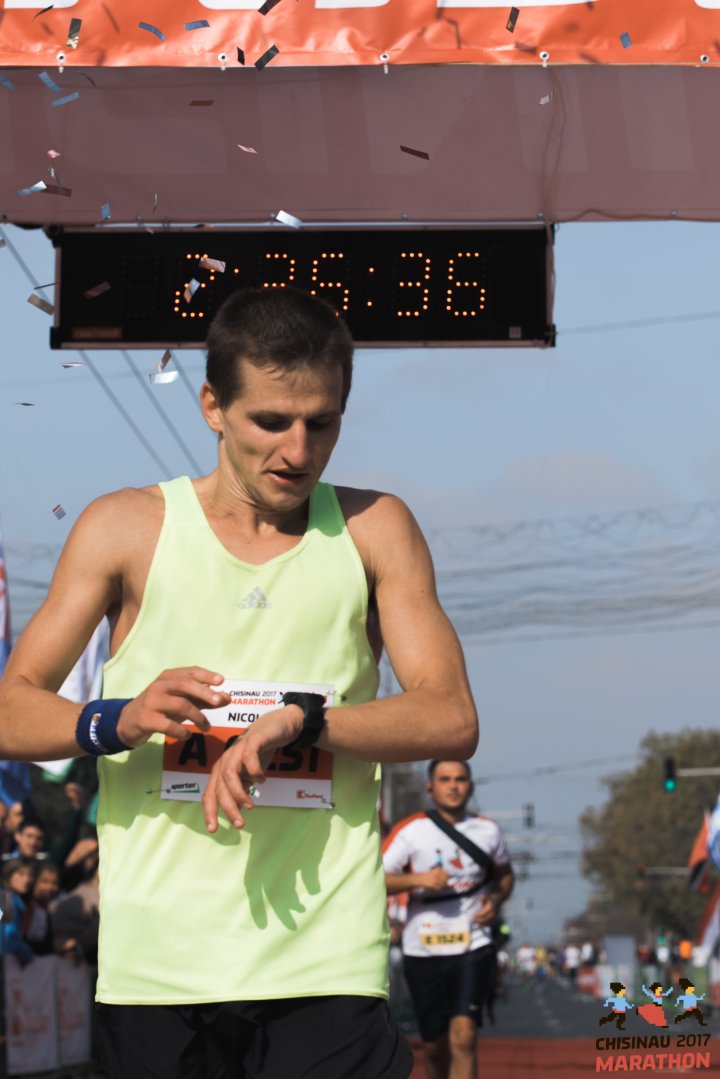 FOTOREPORT: Aproximativ 17 mii de oameni au participat la cea de-a treia ediţie a maratonului din Chişinău