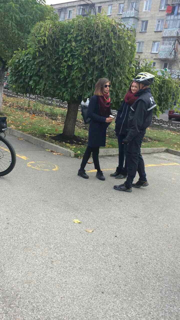 Cetățenii, mai liniștiți și mai în siguranță. Inspectorii de patrulare mențin liniștea publică pe biciclete (FOTO)