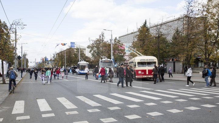 LA MULŢI ANI CHIŞINĂU! Capitala împlineşte astăzi 581 de ani