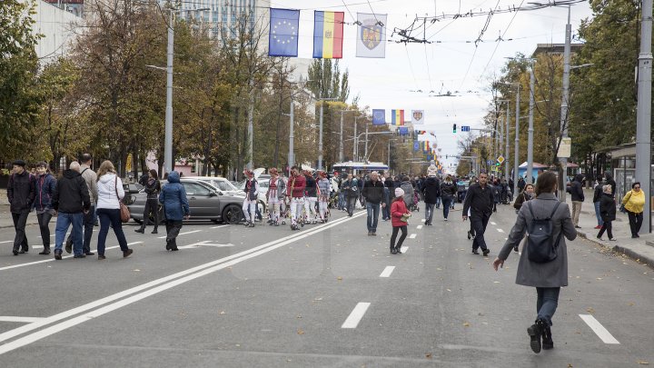 LA MULŢI ANI CHIŞINĂU! Capitala împlineşte astăzi 581 de ani