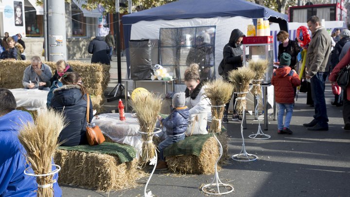 LA MULŢI ANI CHIŞINĂU! Capitala împlineşte astăzi 581 de ani