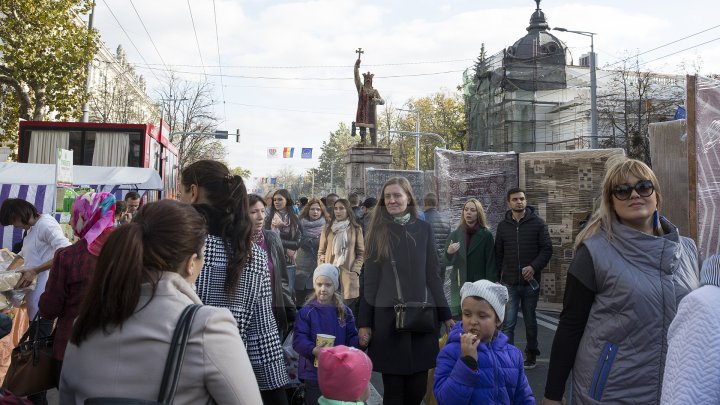 LA MULŢI ANI CHIŞINĂU! Capitala împlineşte astăzi 581 de ani