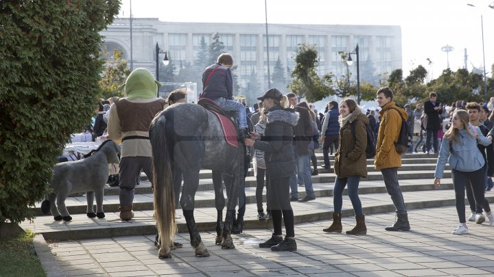 LA MULŢI ANI CHIŞINĂU! Capitala împlineşte astăzi 581 de ani