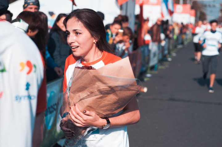 Cerere în căsătorie la Maratonul Internaţional Chişinău (GALERIE FOTO)