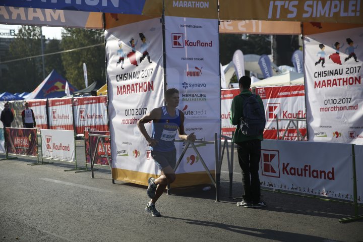 Maraton Internațional Chișinău: La competiţie au ajuns sportivi din 50 de ţări