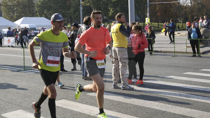 Maraton Internațional Chișinău: La competiţie au ajuns sportivi din 50 de ţări