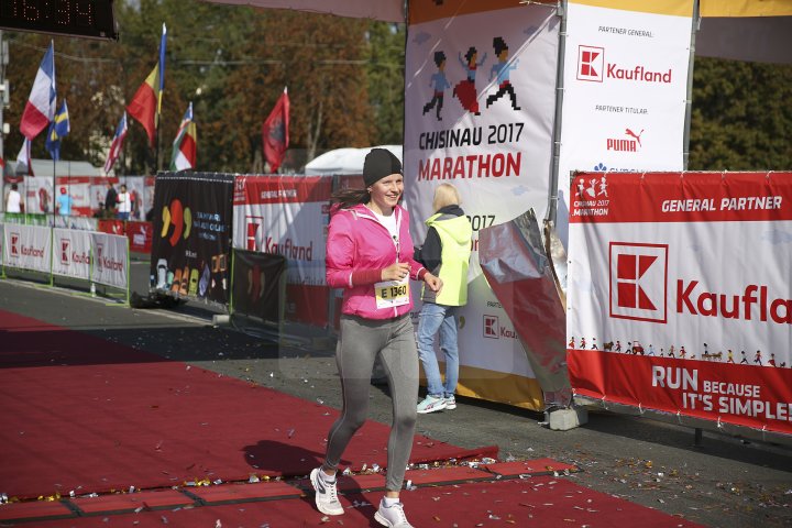 Maraton Internațional Chișinău: La competiţie au ajuns sportivi din 50 de ţări