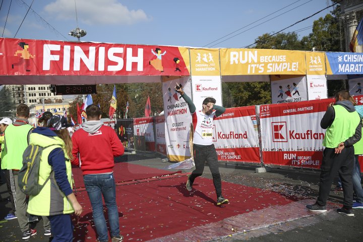 Maraton Internațional Chișinău: La competiţie au ajuns sportivi din 50 de ţări