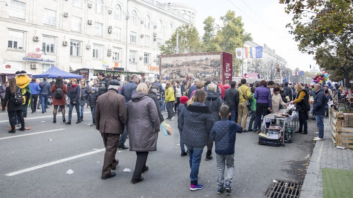 LA MULŢI ANI CHIŞINĂU! Capitala împlineşte astăzi 581 de ani