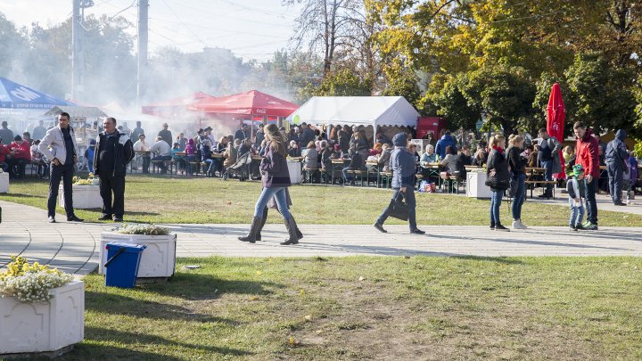 LA MULŢI ANI CHIŞINĂU! Capitala împlineşte astăzi 581 de ani