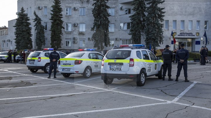 Poliţiştii au primit 54 autovehicule noi.  Cum arată maşinile de poliţie şi ce dotări au (FOTO)