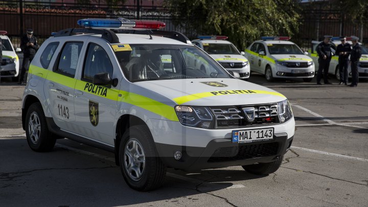 Poliţiştii au primit 54 autovehicule noi.  Cum arată maşinile de poliţie şi ce dotări au (FOTO)