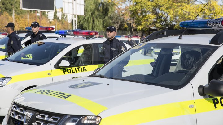 Poliţiştii au primit 54 autovehicule noi.  Cum arată maşinile de poliţie şi ce dotări au (FOTO)