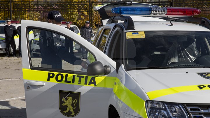 Poliţiştii au primit 54 autovehicule noi.  Cum arată maşinile de poliţie şi ce dotări au (FOTO)