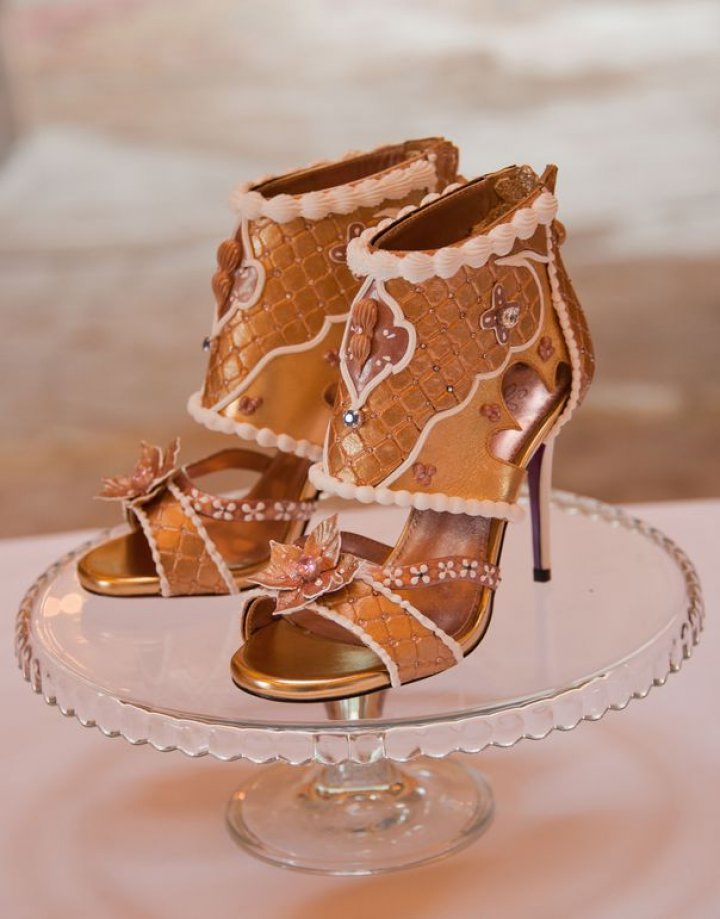 Cum arată şi cât valorează cei mai scumpi PANTOFI din lume (FOTO)