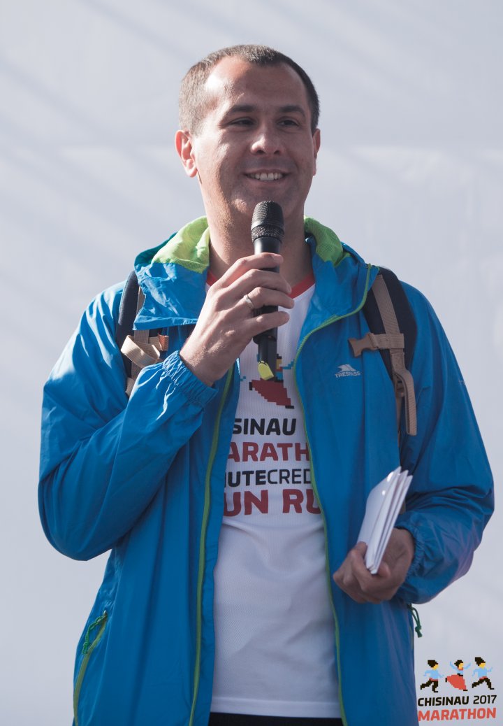 FOTOREPORT: Aproximativ 17 mii de oameni au participat la cea de-a treia ediţie a maratonului din Chişinău
