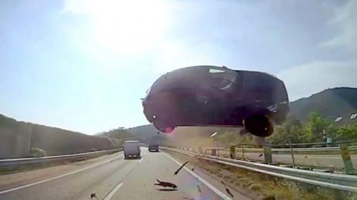 ATENŢIE, IMAGINI ŞOCANTE! Cel mai cumplit accident filmat vreodată (VIDEO)