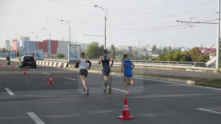 Maraton Internațional Chișinău: La competiţie au ajuns sportivi din 50 de ţări