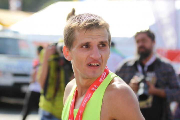 Maraton Internațional Chișinău: Cursa de 42 de kilometri, câştigată de Nicolae Gorbușco (FOTO)