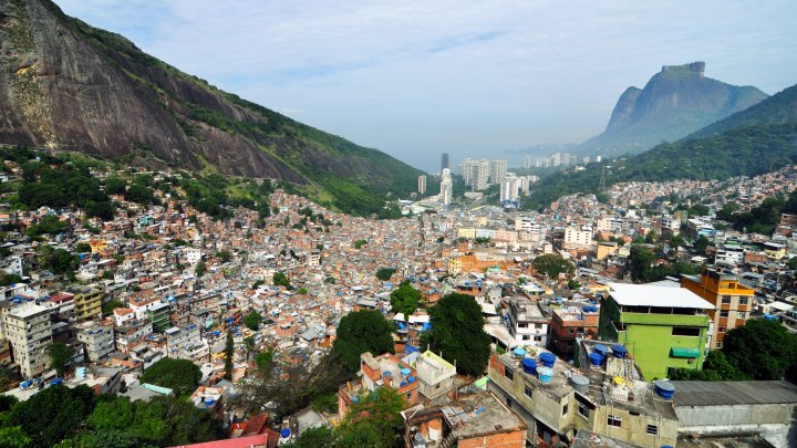 TRAGIC! O turistă a fost împușcată din greșeală în Rio de Janeiro de către un polițist