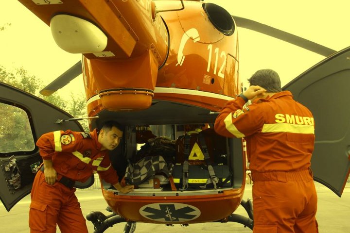 Un bărbat de 50 de ani, transportat cu elicopterul SMURD la Chişinău