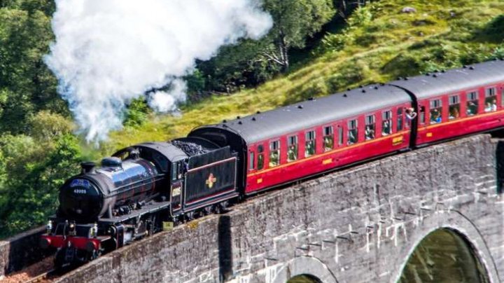 Cum a salvat celebrul tren Hogwarts Express din filmul Harry Potter o familie din Scoția (FOTO)