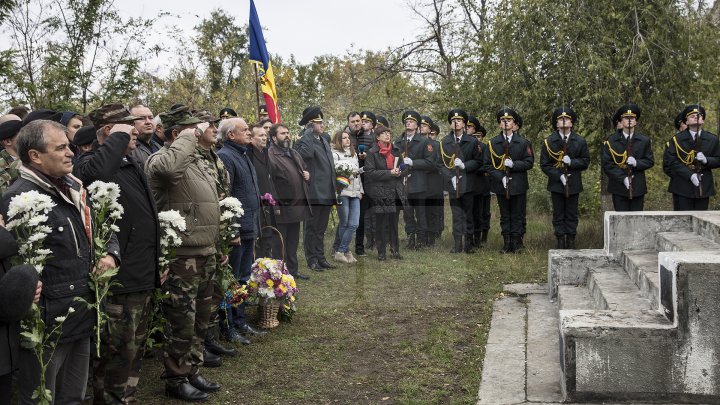 Ziua Armatei Române, sărbătorită la Chișinău (FOTOREPORT)