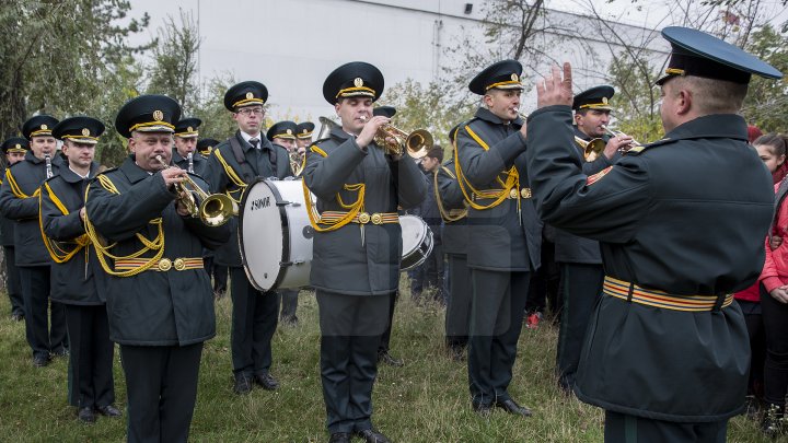 Ziua Armatei Române, sărbătorită la Chișinău (FOTOREPORT)