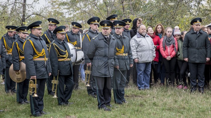 Ziua Armatei Române, sărbătorită la Chișinău (FOTOREPORT)