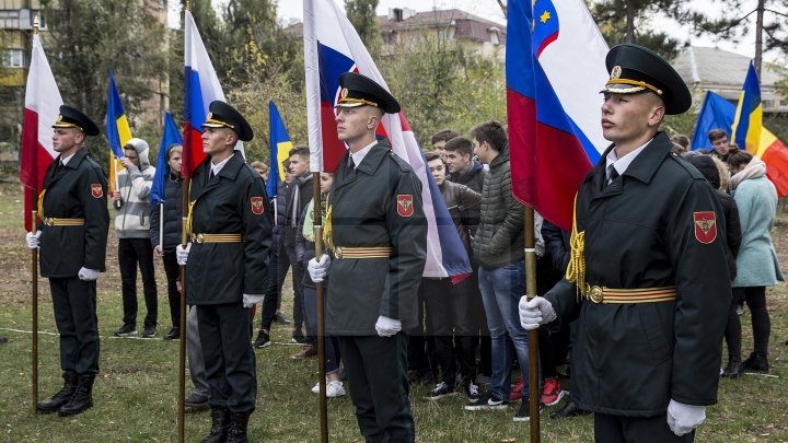 Ziua Armatei Române, sărbătorită la Chișinău (FOTOREPORT)