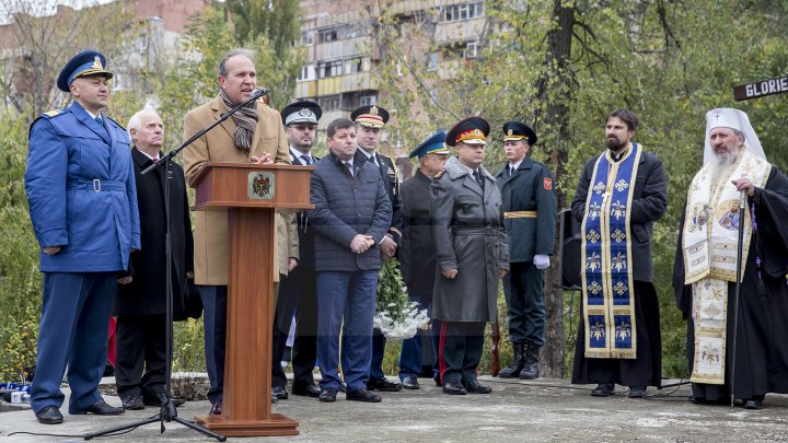 Ziua Armatei Române, sărbătorită la Chișinău (FOTOREPORT)