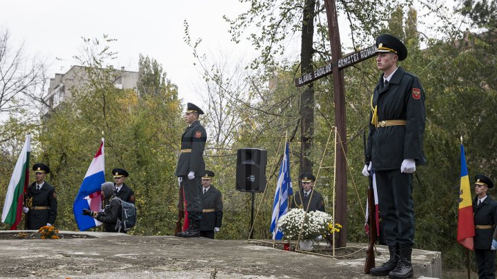 Ziua Armatei Române, sărbătorită la Chișinău (FOTOREPORT)