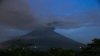 Bali: Vulcanul Agung din a erupt din nou. Localnicii sunt în PANICĂ