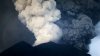 Risc de erupție a vulcanului Agung! Aruncă tot mai multă lavă şi cenuşă (VIDEO)