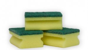 Sfaturi practice care te ajută să folosești cât mai ingenios bureții de vase