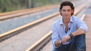 Îţi mai aminteşti de Dan din "Numai iubirea"? Află cum arată actorul la 10 ani după ce a plecat din televiziune (FOTO)