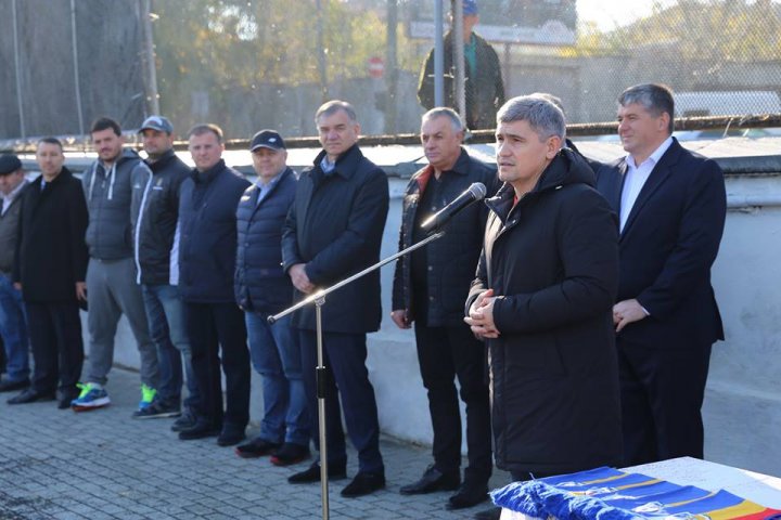 Clubul Dinamo a inaugurat două stadioane de mini-fotbal, renovate de MAI. Cum arată ele (FOTO)