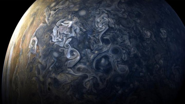 Imagini NEAMAIVĂZUTE cu cea mai mare planetă din sistemul solar, Jupiter (FOTO)