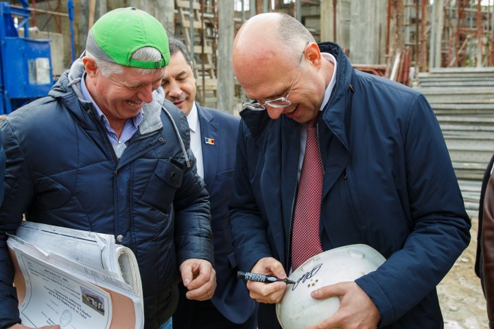 Noul sediu al Teatrului "Bogdan Petriceicu Haşdeu" din Cahul ar putea fi gata anul viitor (FOTO)