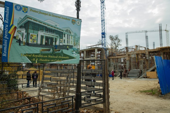 Noul sediu al Teatrului "Bogdan Petriceicu Haşdeu" din Cahul ar putea fi gata anul viitor (FOTO)